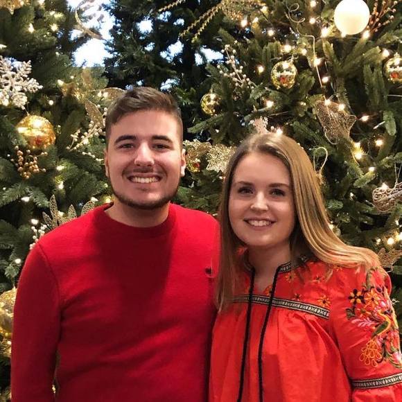 Meet your Posher, Meredith - Picture 1 of 1